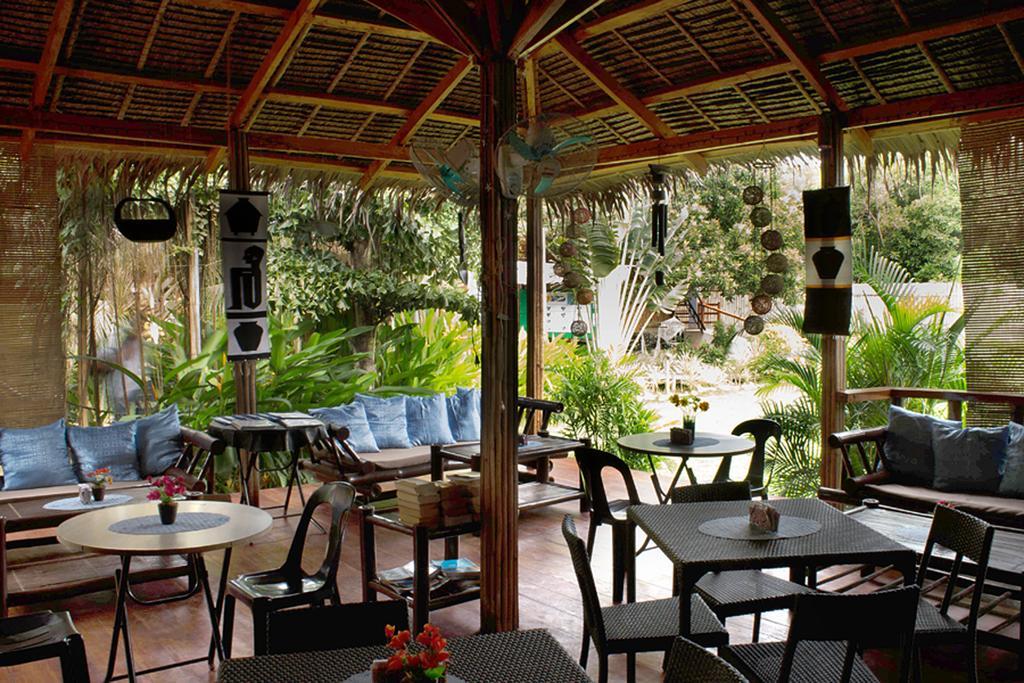 Chillout Guesthouse Panglao Island Exterior photo