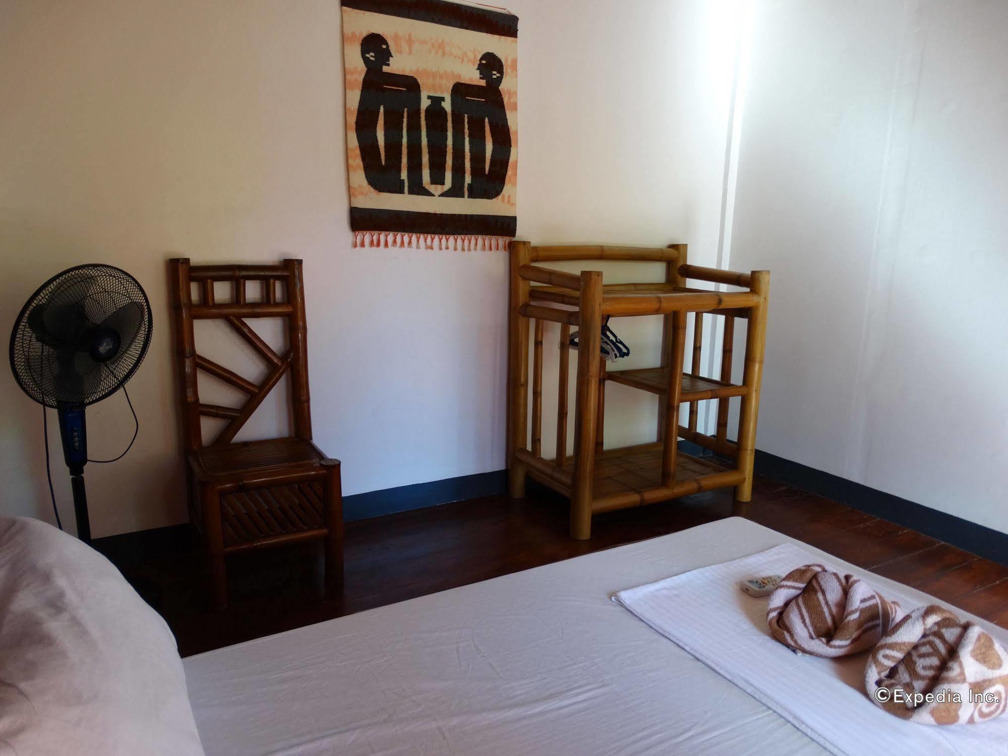 Chillout Guesthouse Panglao Island Exterior photo