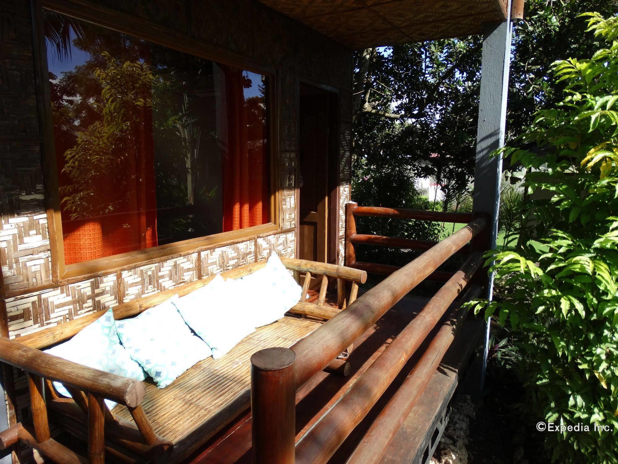 Chillout Guesthouse Panglao Island Exterior photo